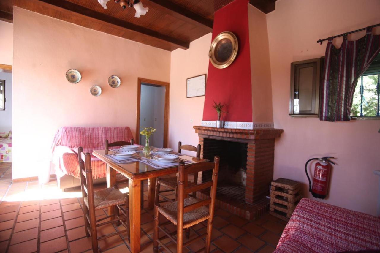 Las Casitas Apartman Higuera De La Sierra  Kültér fotó